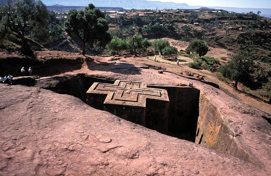 https://cdn.idntimes.com/content-images/post/20161027/bete-giyorgis-lalibela-ethiopia-991bfbc033097b89ab2ae99cb87b989d.jpg