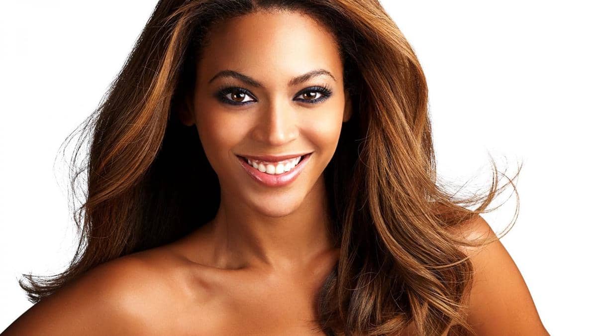 http://cdn.idntimes.com/content-images/post/20160513/beyonce-knowles-closeup-9087a67024fd9ab4069e3f7e26546565.jpg
