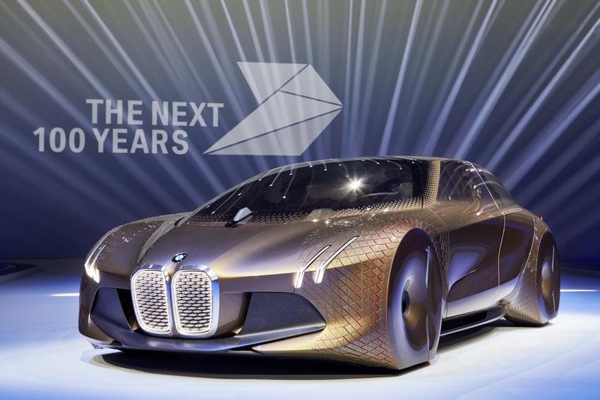 https://cdn.idntimes.com/content-images/post/20161208/bmw-100-next-vision-65624f8d99471d8ed300421bdeb3944f.jpg