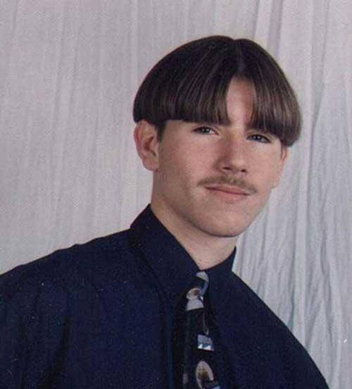 https://cdn.idntimes.com/content-images/post/20161126/bowl-part-stache-e096cad31ae59c577274ab1e8bbac8fd.jpg
