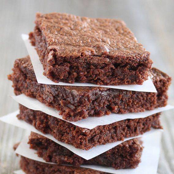 http://cdn.idntimes.com/content-images/post/20151219/brownies-70d4c4922fa8a9bc71a70f3603872a08.jpg