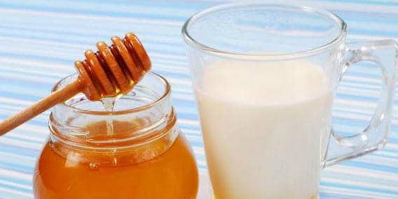 http://cdn.idntimes.com/content-images/post/20151124/cara-memutihkan-kulit-wajah-dengan-susu-dan-madu-e18c72fc538d665e2e625b150983eb52.jpg