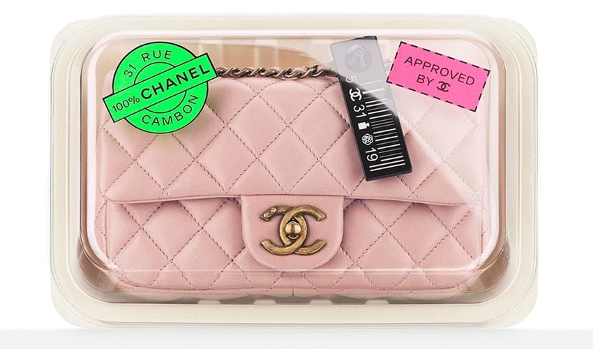 https://cdn.idntimes.com/content-images/post/20161207/chanel-meat-packaged-flap-bag-pink-3600-fa45784ebef507a261e4e05d4a7ba902.jpg