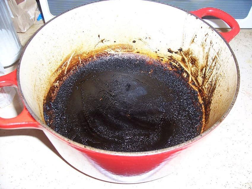https://cdn.idntimes.com/content-images/post/20170331/clean-burned-pots-2f3b124d4c081760a3760b61bb56b8a2.jpg