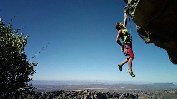 http://cdn.idntimes.com/content-images/post/20151123/climbing-yourswallpaper-0e49aefcd50c71fd5171ba6dcc15f5ab.jpg