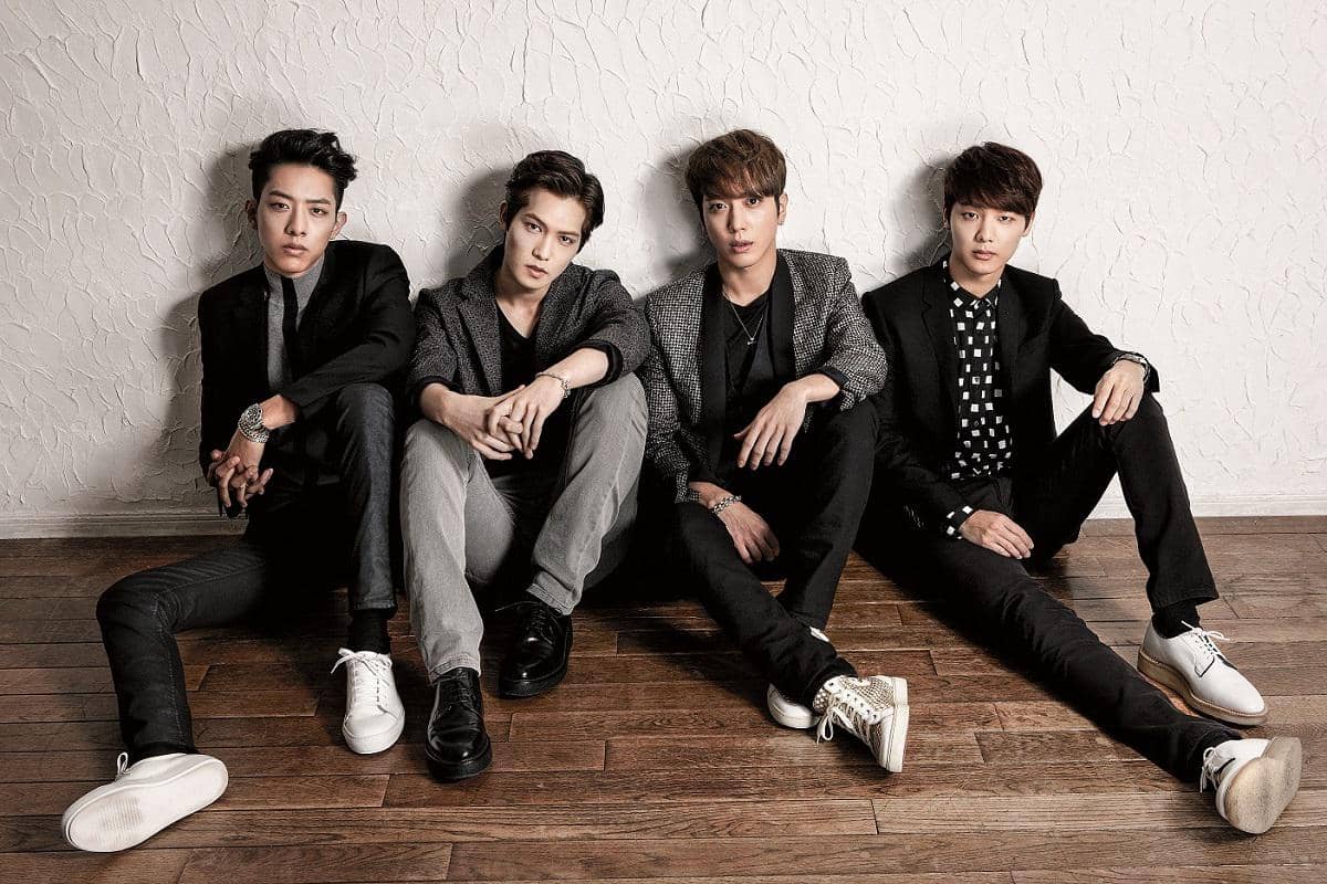 https://cdn.idntimes.com/content-images/post/20170130/cnblue-6d1921d4f7f7c704e2c9a90fe8bba64a.jpg