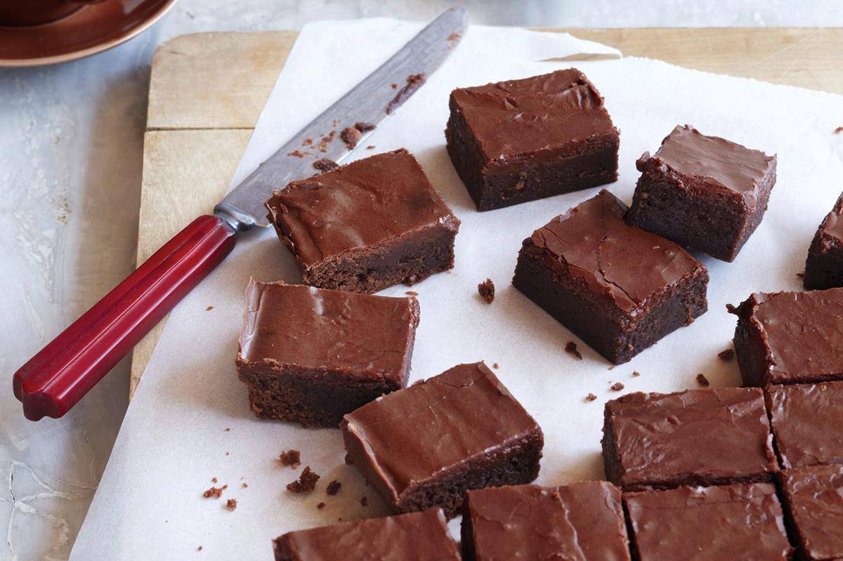 https://cdn.idntimes.com/content-images/post/20170503/coffee-brownies-8a9a40a84b505426bebefefbed0cf091.jpg