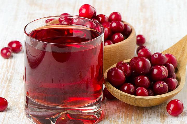 https://cdn.idntimes.com/content-images/blog/20170318/cranberry-juice-while-breastfeeding-5ddd7a48033002fb3be1d6d590dfb32c.jpg