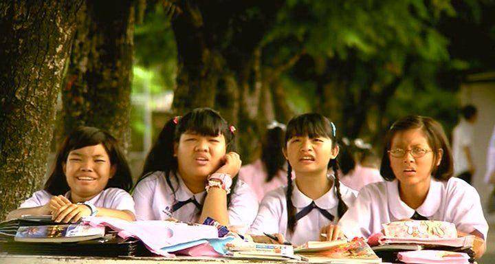 http://cdn.idntimes.com/content-images/post/20160309/crazy-little-thing-called-love-5-7178eb6d80aa410ad1e603157d62b54b.jpg