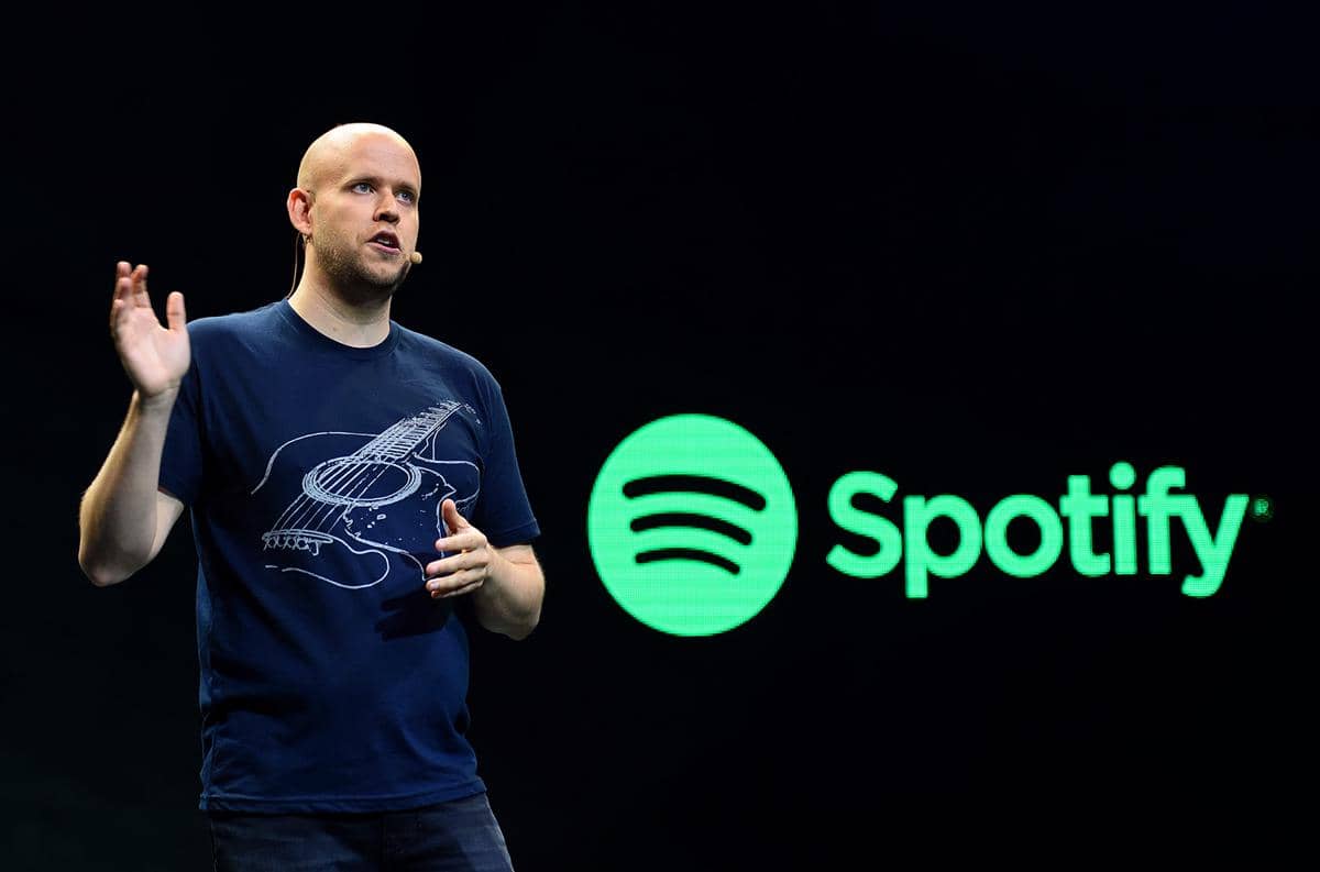 https://cdn.idntimes.com/content-images/post/20170110/daniel-ek-speaks-spotify-2015-billboard-650-1548-2615a86f3ba37a09f750a0f9e645c259.jpg