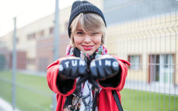 http://cdn.idntimes.com/content-images/post/20151030/darya-kamalova-thecablook-fashion-blog-russian-blogger-italy-moda-street-style-pixie-short-hair-fashion-blogger-asos-red-long-coat-boyfriend-beanie-stunning-gloves-roses-scarf-jeand-levis-proenza-schouler-ps11-bag-cheap-monday-sneakers-23.gif