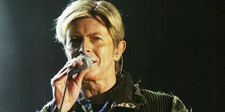 https://cdn.idntimes.com/content-images/post/20170213/david-bowie-f0ccea3ae63df4c19befe3179897f55f.jpg