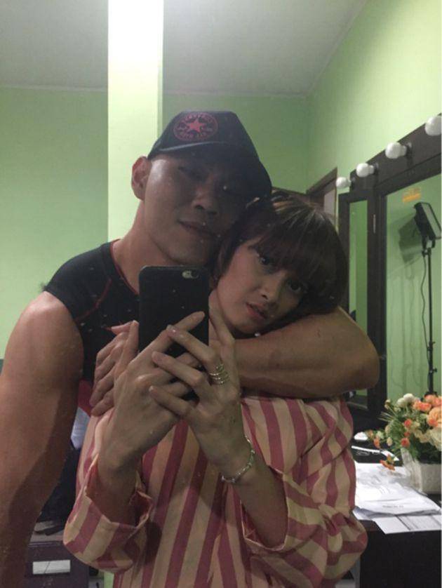 http://cdn.idntimes.com/content-images/post/20150814/deddy_corbuzier_dan_chika_jessica-20150716-008-rita.jpg