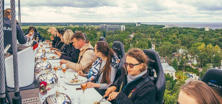 http://cdn.idntimes.com/content-images/post/20160807/dinnerinthesky-flickrcom-f77d4c52ef2549d95c979b233a2e362d.jpg