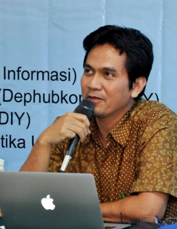 http://cdn.idntimes.com/content-images/post/20151222/dr-lukito-398c9f8d9751d17780b06c9577be70e3.jpg