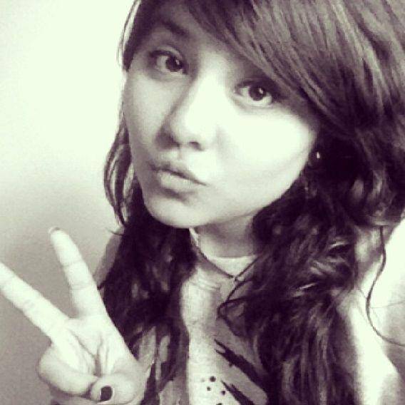 http://cdn.idntimes.com/content-images/post/20151014/duckface2.jpg