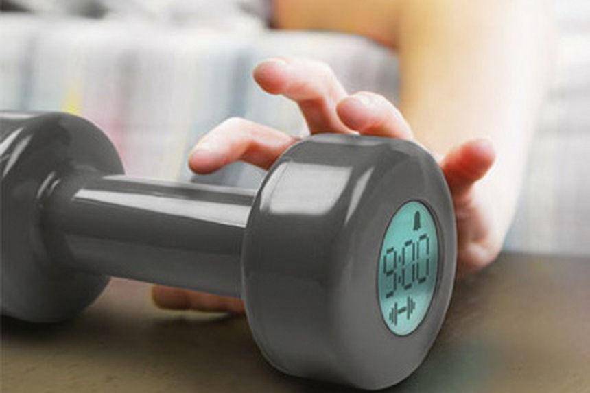 http://cdn.idntimes.com/content-images/post/20160306/dumbbell-alarm-clock-a48c57902045fe3c37ade81eb41f8e3d.jpg