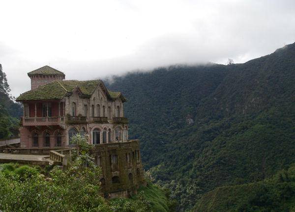 http://cdn.idntimes.com/content-images/post/old/e04d2-Indah30_eyesoncolombiawordpresscom.jpg