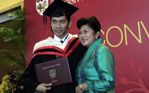 http://cdn.idntimes.com/content-images/post/20151221/edhie-baskoro-yudhoyono-2007-09ca26c0b928fb62b60db03f8c1e4cf9.jpg