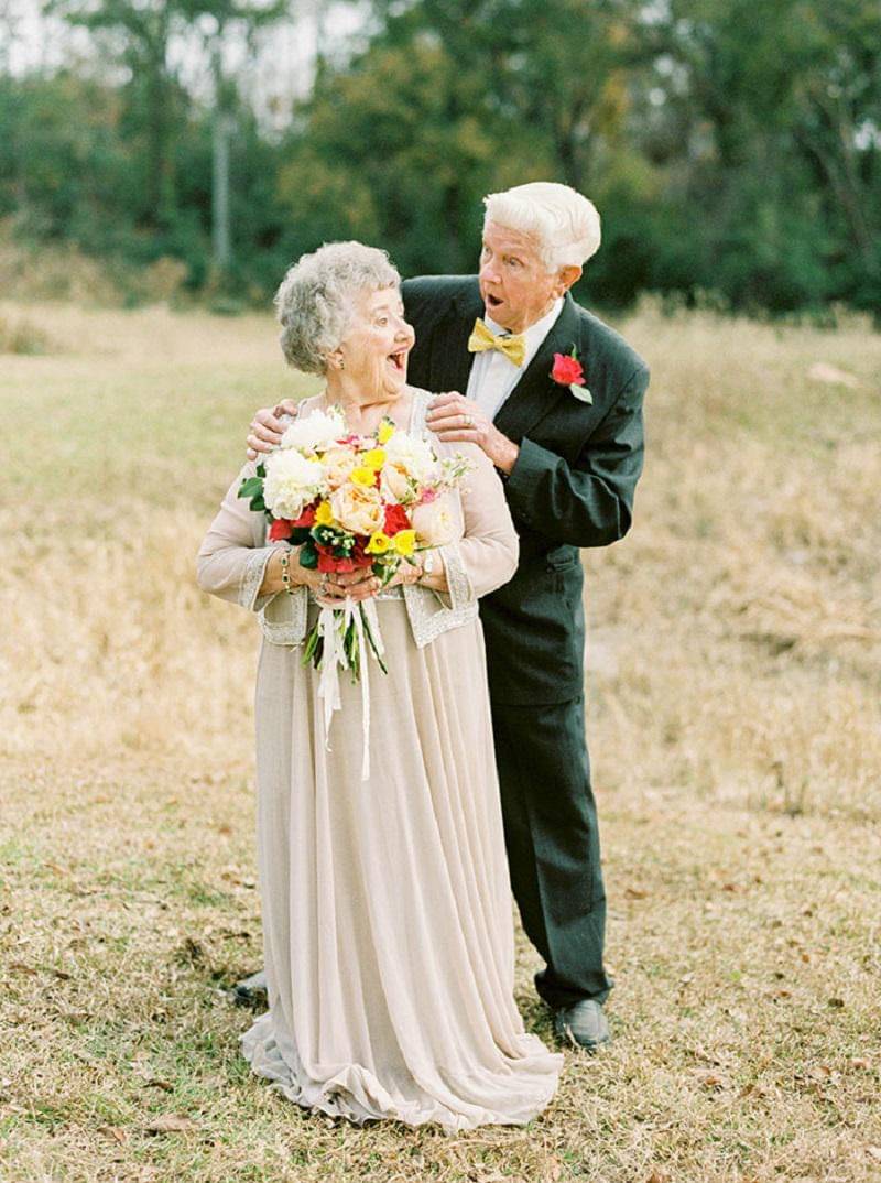 http://cdn.idntimes.com/content-images/post/20160802/elderly-couple-married-for-63-years-love-photoshoot-shalyn-nelson-wanda-joe-27-69d92f40e89ff970dff6bf1b2ec8f99b.jpg
