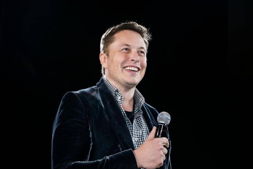 https://cdn.idntimes.com/content-images/post/20170503/elonmusk3-dfb1a8df2fd065a16742763dc574505a.jpg