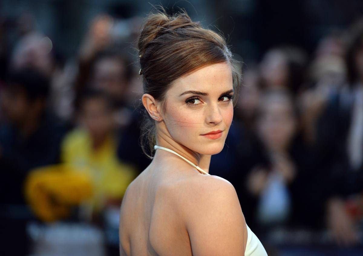 http://cdn.idntimes.com/content-images/post/20160630/emma-watson-v3-73babc72f50a20e5acb5b22aca367ab4.jpg