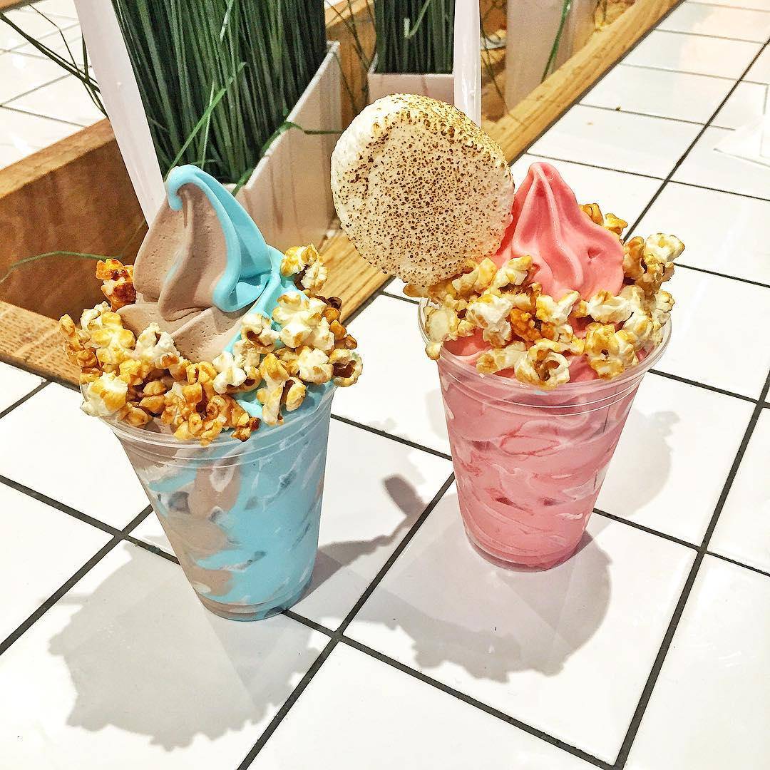 https://cdn.idntimes.com/content-images/post/20170213/eskrim9-7fdec8b6ded57a1697e339b50c575893.jpg