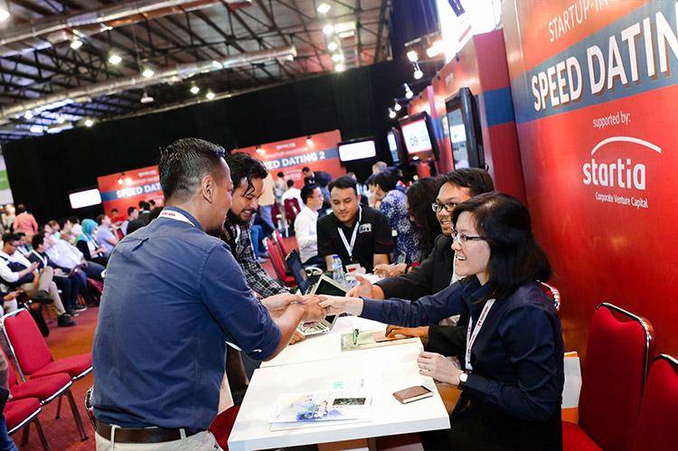https://cdn.idntimes.com/content-images/post/20161107/event1-5779371dcbcc46a258ed07be48c6d32e.jpg