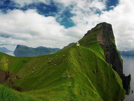 http://cdn.idntimes.com/content-images/post/20151121/faroe-1acb16e4079924867f86e1b56f775ba9.jpg