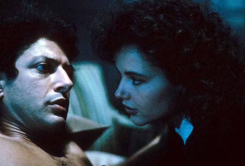 https://cdn.idntimes.com/content-images/post/20170212/geena-davis-and-jeff-goldblum-in-flugan-1986-ba873f44ec145ff469c3bf181249cf4b.jpg