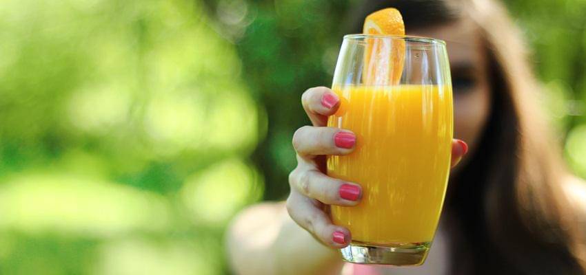 http://cdn.idntimes.com/content-images/post/20160814/girl-morning-breakfast-orange-juice-pexelscom-345ac2777a1b323a8dc9bb59e7453985.jpg