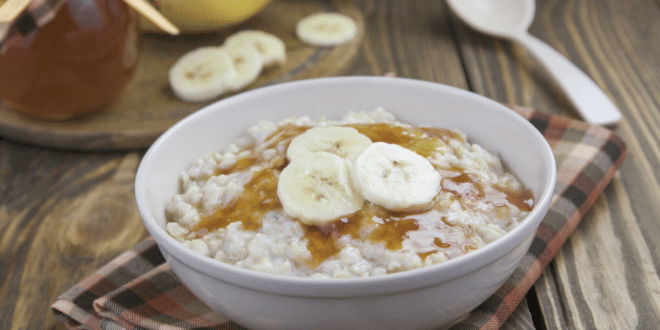 https://cdn.idntimes.com/content-images/post/20170327/googleae-gluten-free-peanut-butter-banana-oatmeal-660x330-333e6cff5e4aef3c057dfab799380ad5.png