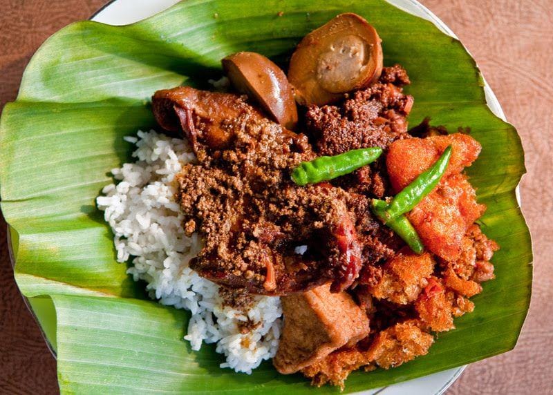 http://cdn.idntimes.com/content-images/post/20160528/gudeg-jogja-aca4554a2e3b5f7811213b282f7050f4.jpg