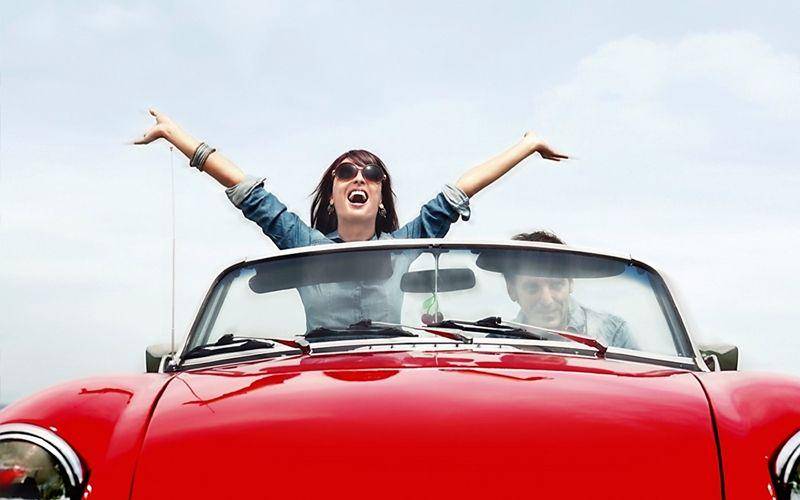 https://cdn.idntimes.com/content-images/post/20160521/happy-lady-in-car-ac3fa9e1b2ede469922bf868dbc3e412.jpg