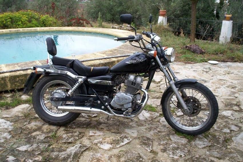 https://cdn.idntimes.com/content-images/post/20160929/honda-rebel-f1df9eec19810c7272c8d419da321625.jpg