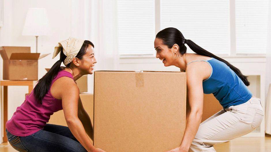 https://cdn.idntimes.com/content-images/post/20160521/how-to-get-moving-help-from-your-friends-9880cad6138eca8eb0c24202b26c3eb0.jpg