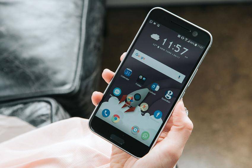 https://cdn.idntimes.com/content-images/post/20160929/htc-10-e375801148f1ef328e4fcb4fe859f991.jpg