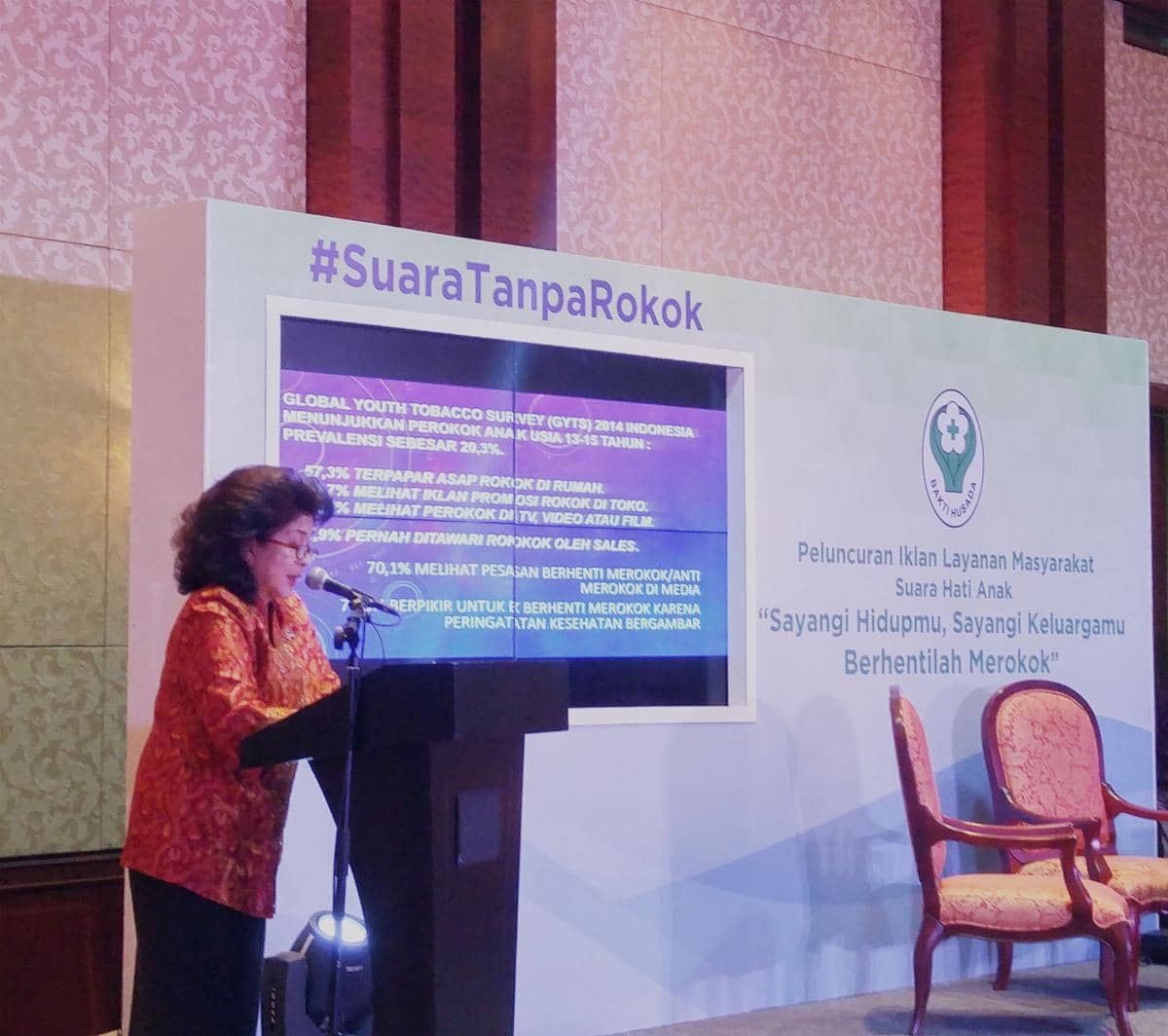 http://cdn.idntimes.com/content-images/post/20160601/ibu-nila-memberikan-kata-sambutan-di-acara-peluncuran-psa-suara-hati-anak-e60089d4054a19413b257b88a44c61ca.jpg
