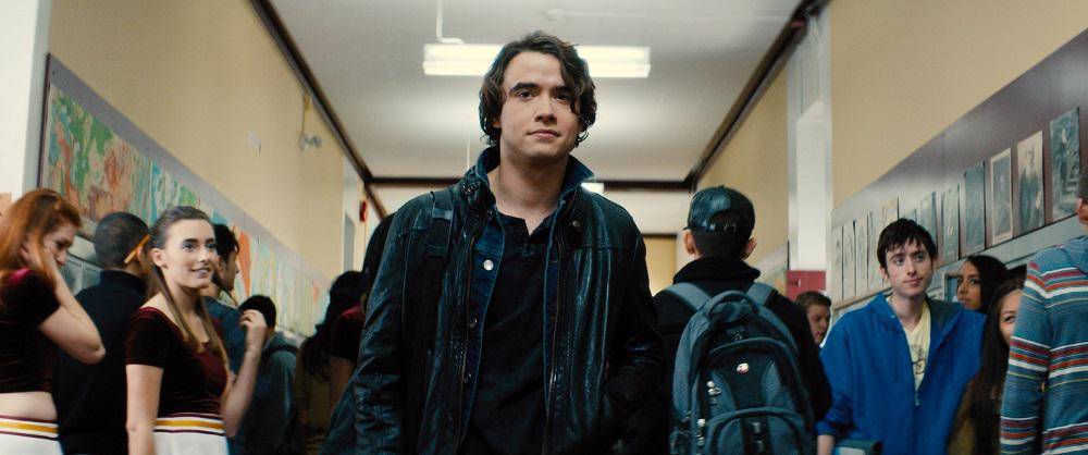 https://cdn.idntimes.com/content-images/post/20170706/if-i-stay-image-jamie-blackley-2-10842ce4fec18264fb2f34291491f046.jpg