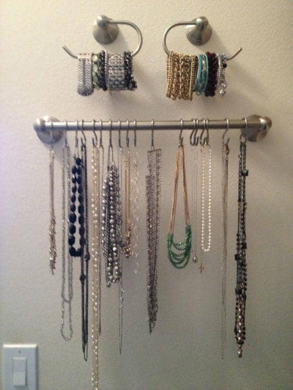 http://cdn.idntimes.com/content-images/post/20160113/jewelry-organization-idea-768x1024-42d59db4b51ee3d2a1cec04e7eeb2fef.jpg