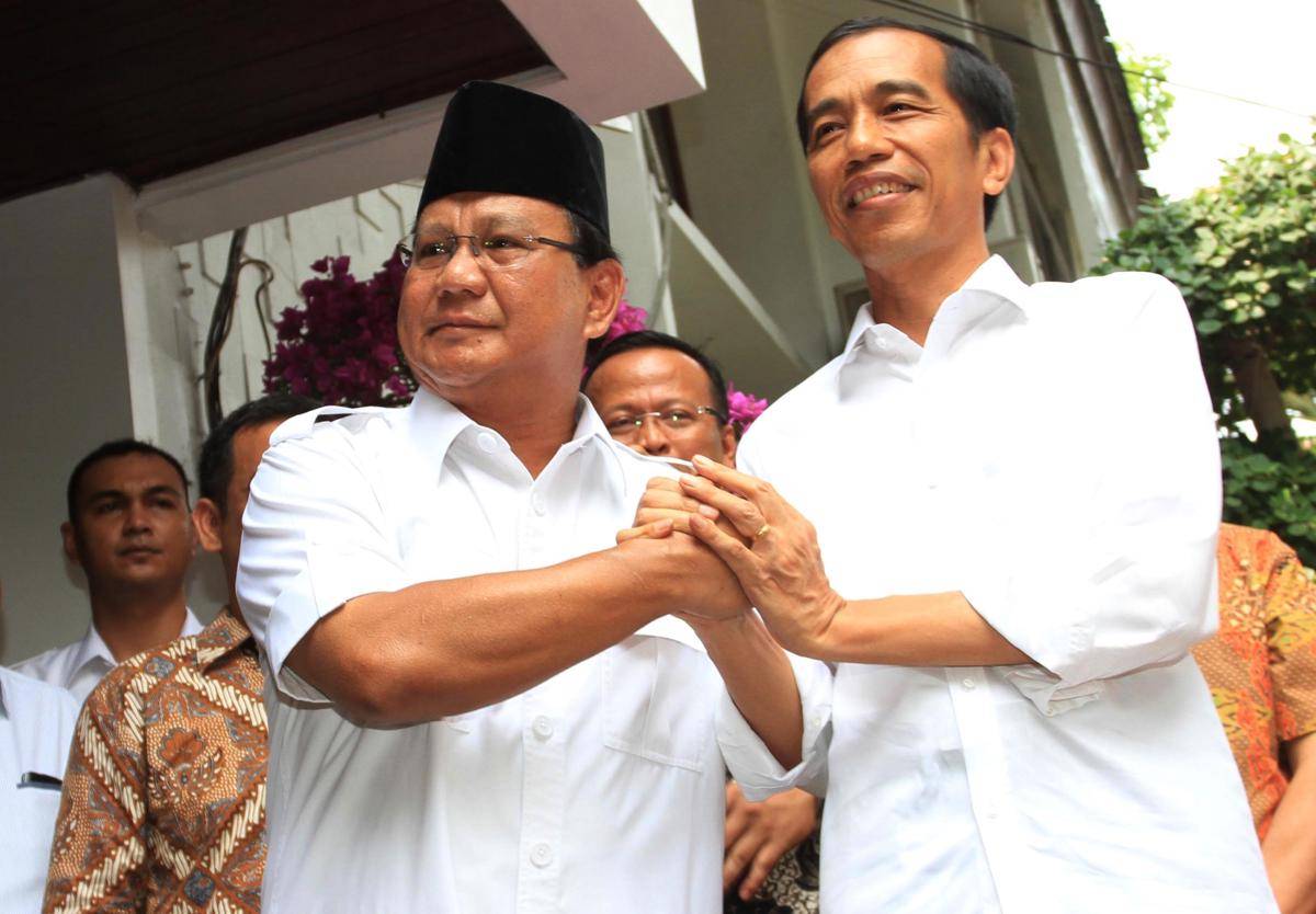 https://cdn.idntimes.com/content-images/post/20161031/jokowi-bertemu-prabowo-29c78fd392474413d0145dea8be6f892.jpg