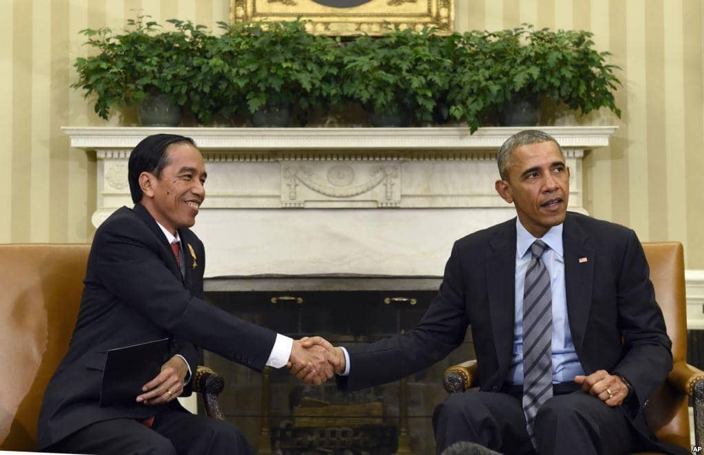 http://cdn.idntimes.com/content-images/post/20151029/jokowi.jpg