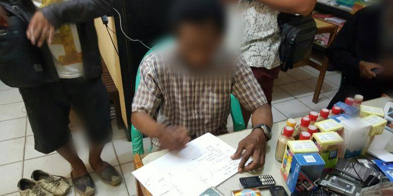 https://cdn.idntimes.com/content-images/post/20160920/kompas-a1bbfeb28cd31412ca3a109438574a50.jpg