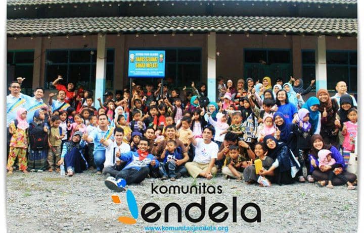 https://cdn.idntimes.com/content-images/post/20170502/komunitas-jendela-37656bf86a3510dcbad227a7a1d49d51.jpg