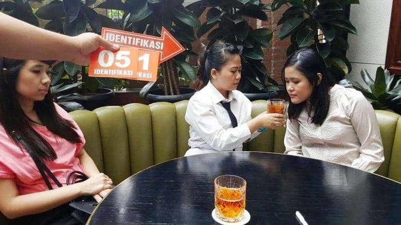 http://cdn.idntimes.com/content-images/post/20160203/kopi-vietnam-jessica-wongso-rekonstruksi-wayan-mirna-salihin-964757c8fed735c9d237c2c13ca3c2f6.jpg