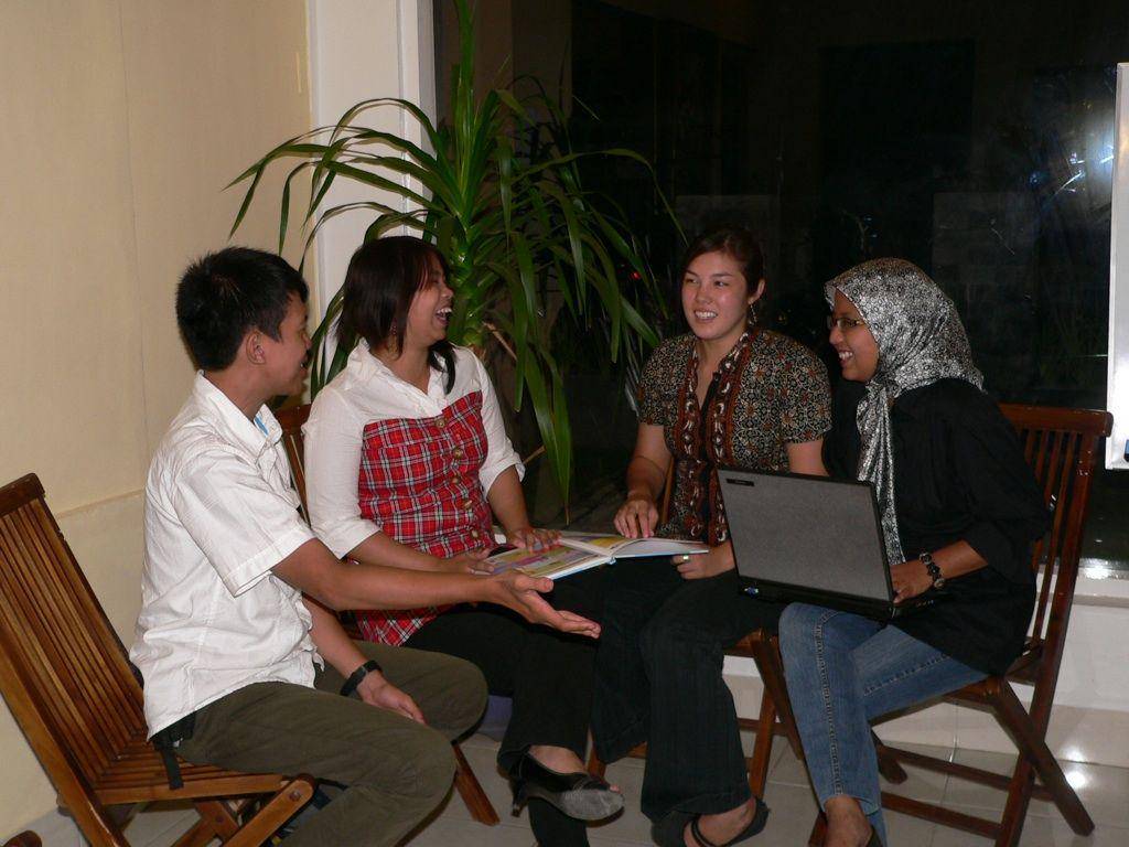 http://cdn.idntimes.com/content-images/post/20160421/kuliah4-lesprivatbahasainggriscom-5401fd630bea6a5b68d0838dc5d139ca.jpg