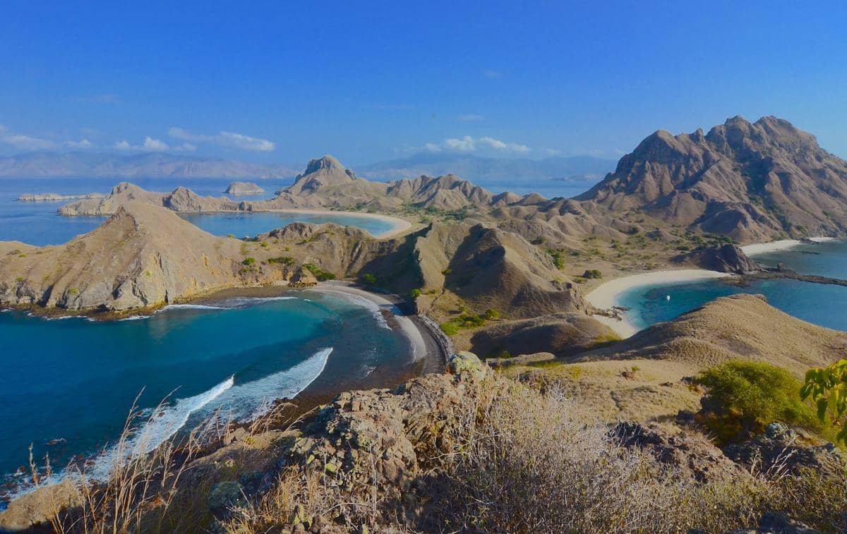 https://cdn.idntimes.com/content-images/post/20161110/labuanbajo1-be5676b7d70c81cb00b3eba21541aef5.jpg