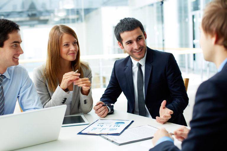 https://cdn.idntimes.com/content-images/post/20161228/local-business-insurance-agents-768x512-f83f850da3abcae233ec4052ded1b35d.jpg