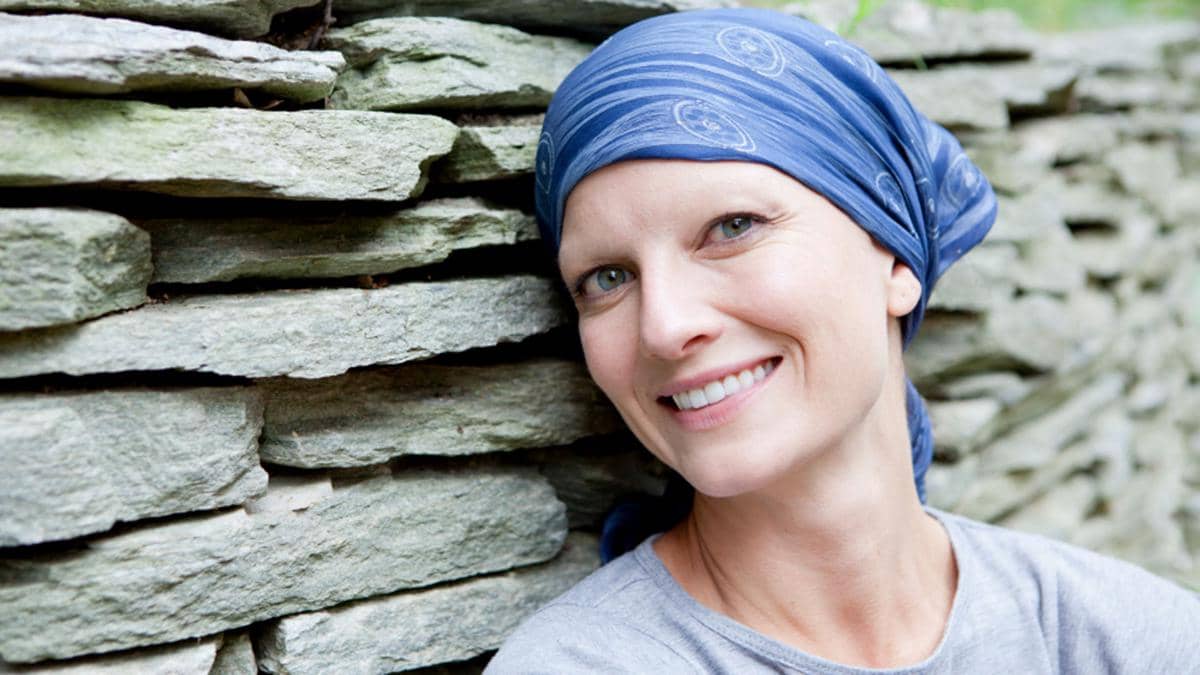 http://cdn.idntimes.com/content-images/post/20160205/lower-breast-cancer-risk-9e375aa6374dc51e3880e42c38663e97.jpg