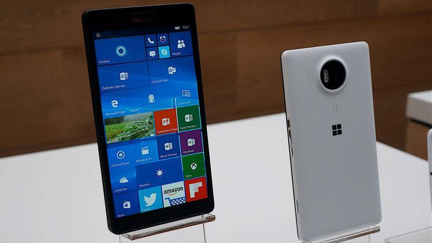 https://cdn.idntimes.com/content-images/post/20160905/lumia-950-xl-899ed8add98f554623eefd58113256c3.jpg